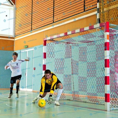 Futsal kapuháló (kétszínű, sakktábla mintázattal)